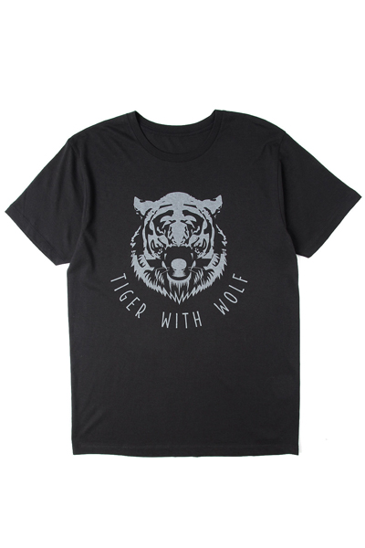 DIAWOLF TIGER WITH WOLF T-Shirt - BLACK