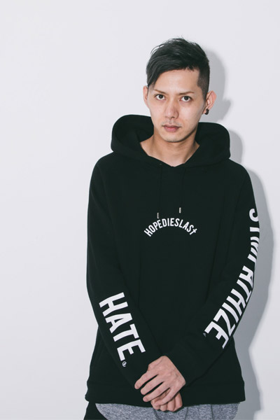 LILWHITE. (リルホワイト) -LILARCH-SIDE ZIP HOODIE BLACK