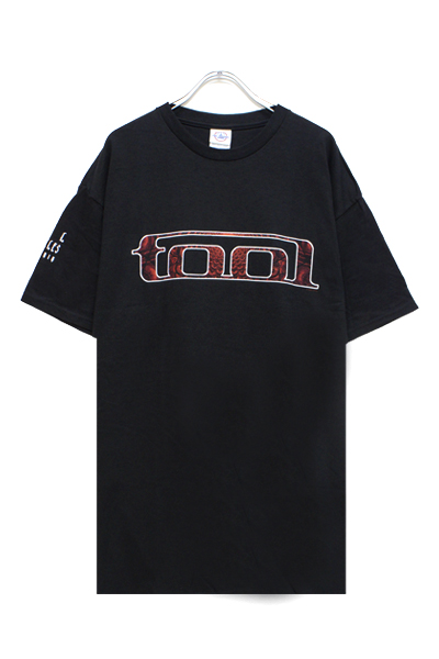 TOOL RED PATTERN
