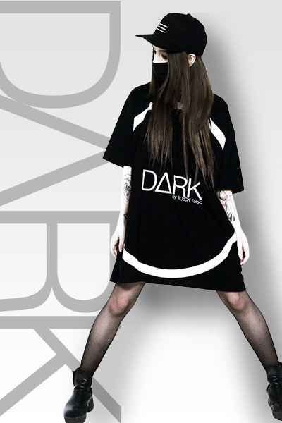 DΔRK Logo T-shirt