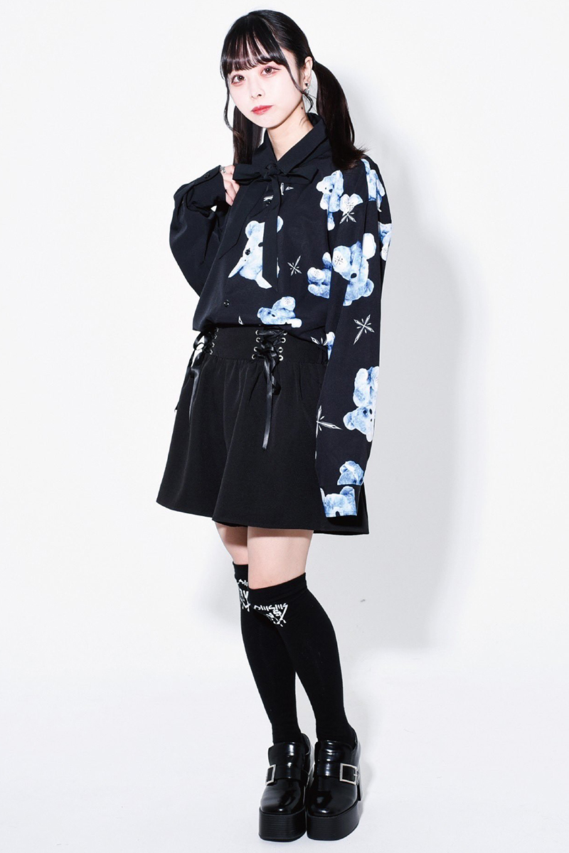 TRAVAS TOKYO kill ribbon Tシャツ黒