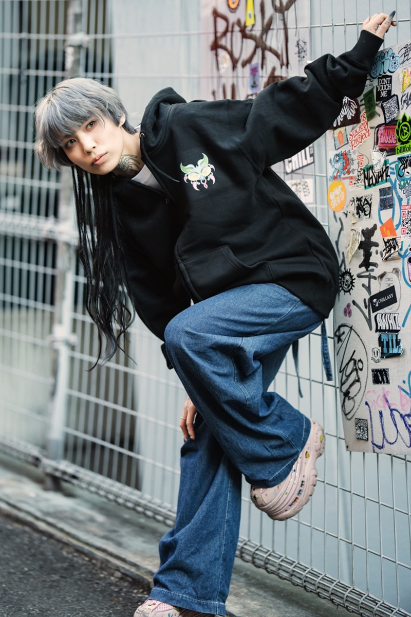 木下百花×ヤツキナツミ×GEKIROCK CLOTHING コラボ・パーカー 木下百花×ヤツキナツミ×GEKIROCK CLOTHING コラボ・パーカー