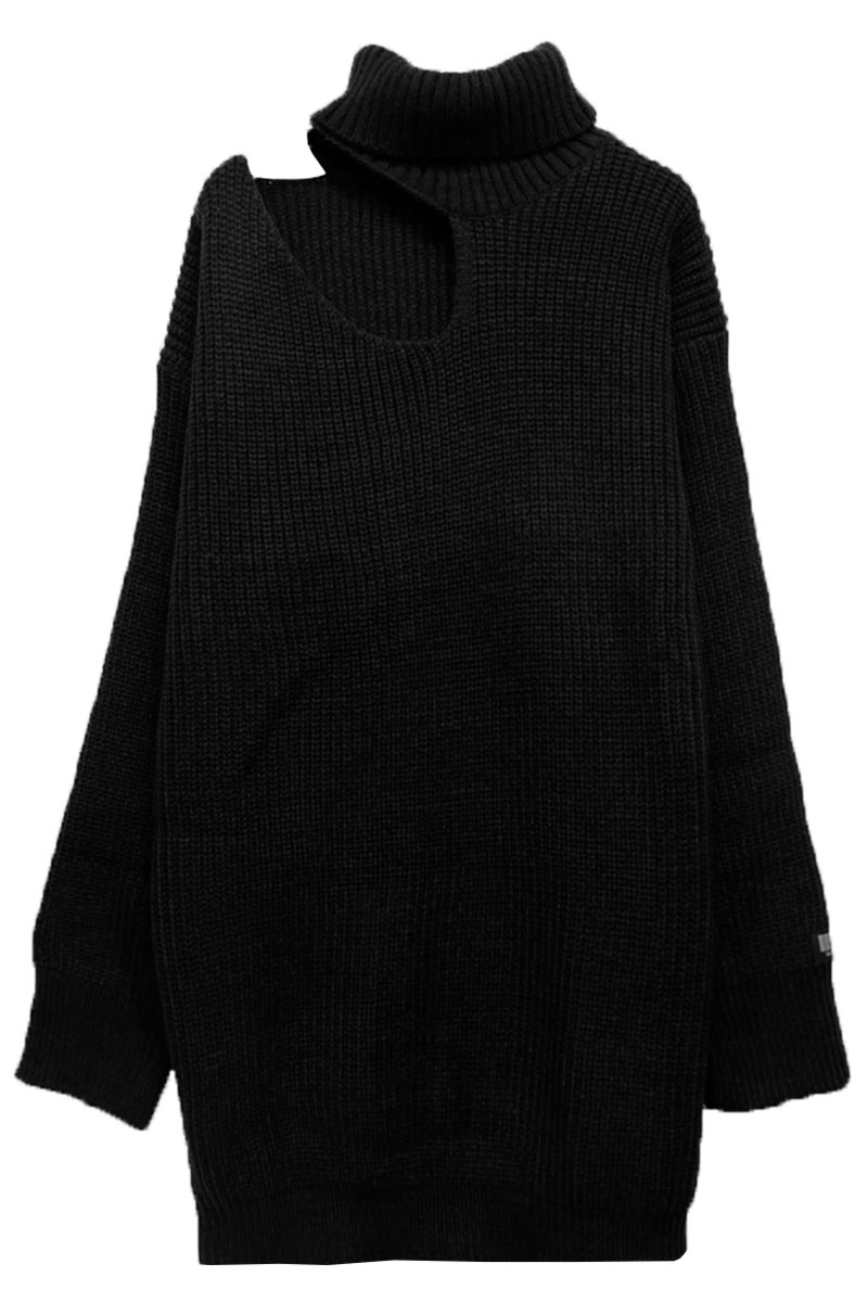 NieR (ニーア) CUT-OFF TURTLE NECK KNIT