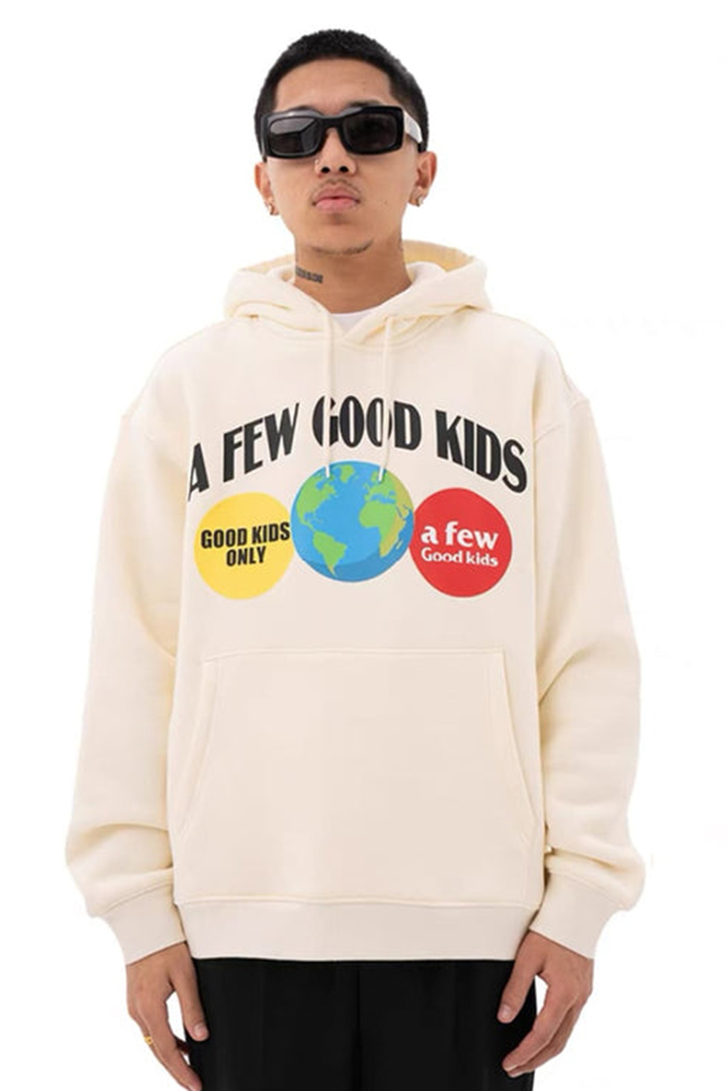 A FEW GOOD KIDS EARTH ON THE HOODIE BUTTER CREAM