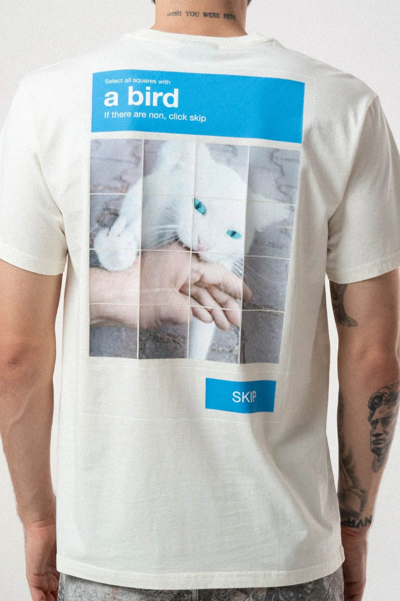 RIPNDIP (リップンディップ) A BIRD TEE - Bone