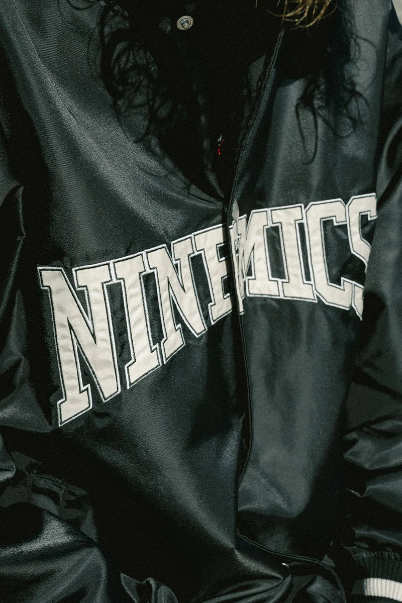 NineMicrophones(ナインマイクロフォンズ)NYLON STADIUM JKT NineMicrophones(ナインマイクロフォンズ)NYLON STADIUM JKT