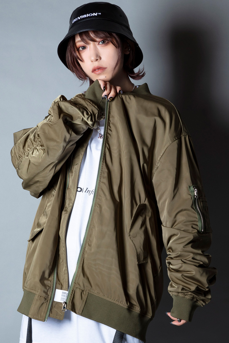 DI:VISION UNCHAINED MA1 JKT OLIVE