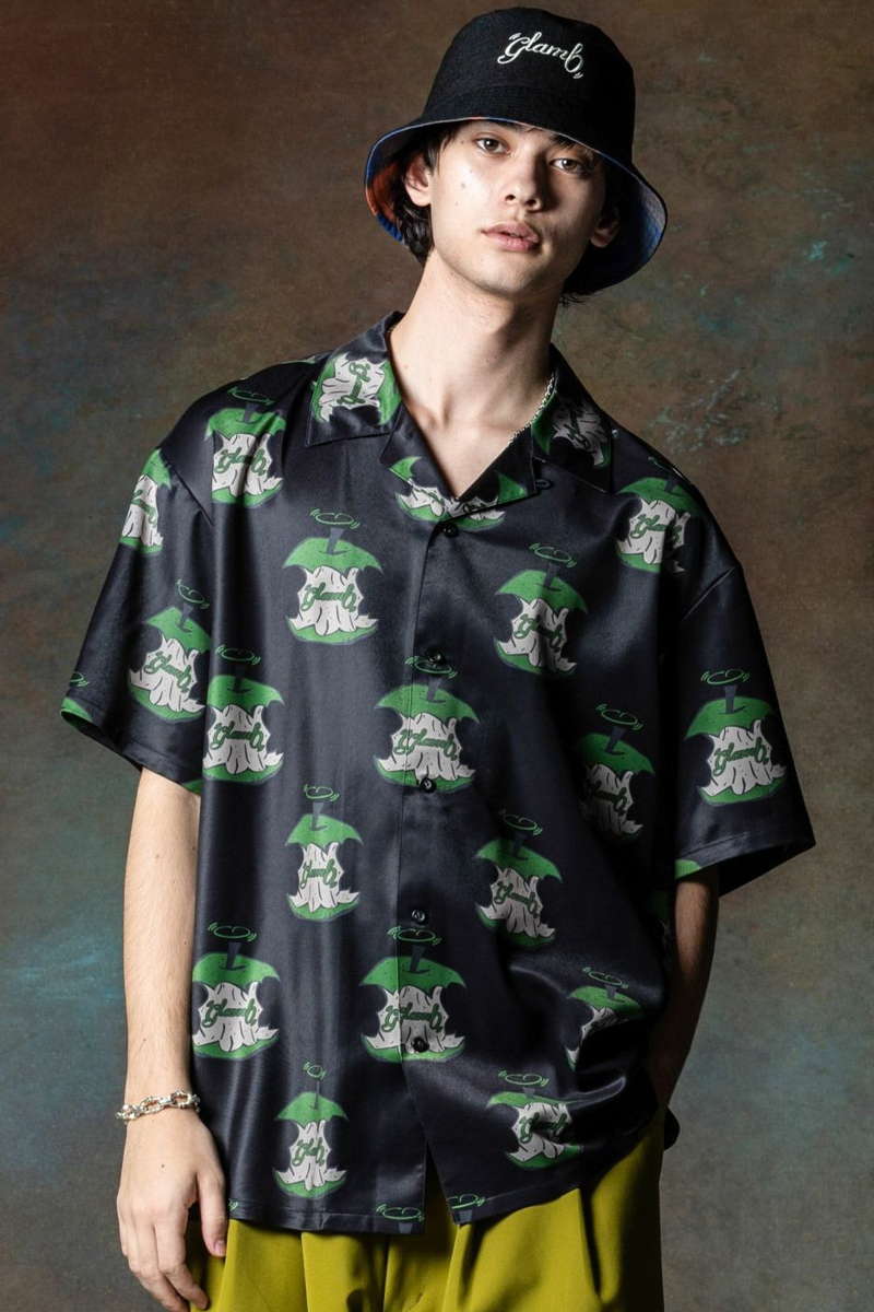 glamb (グラム) Eaten Apple Shirt Black
