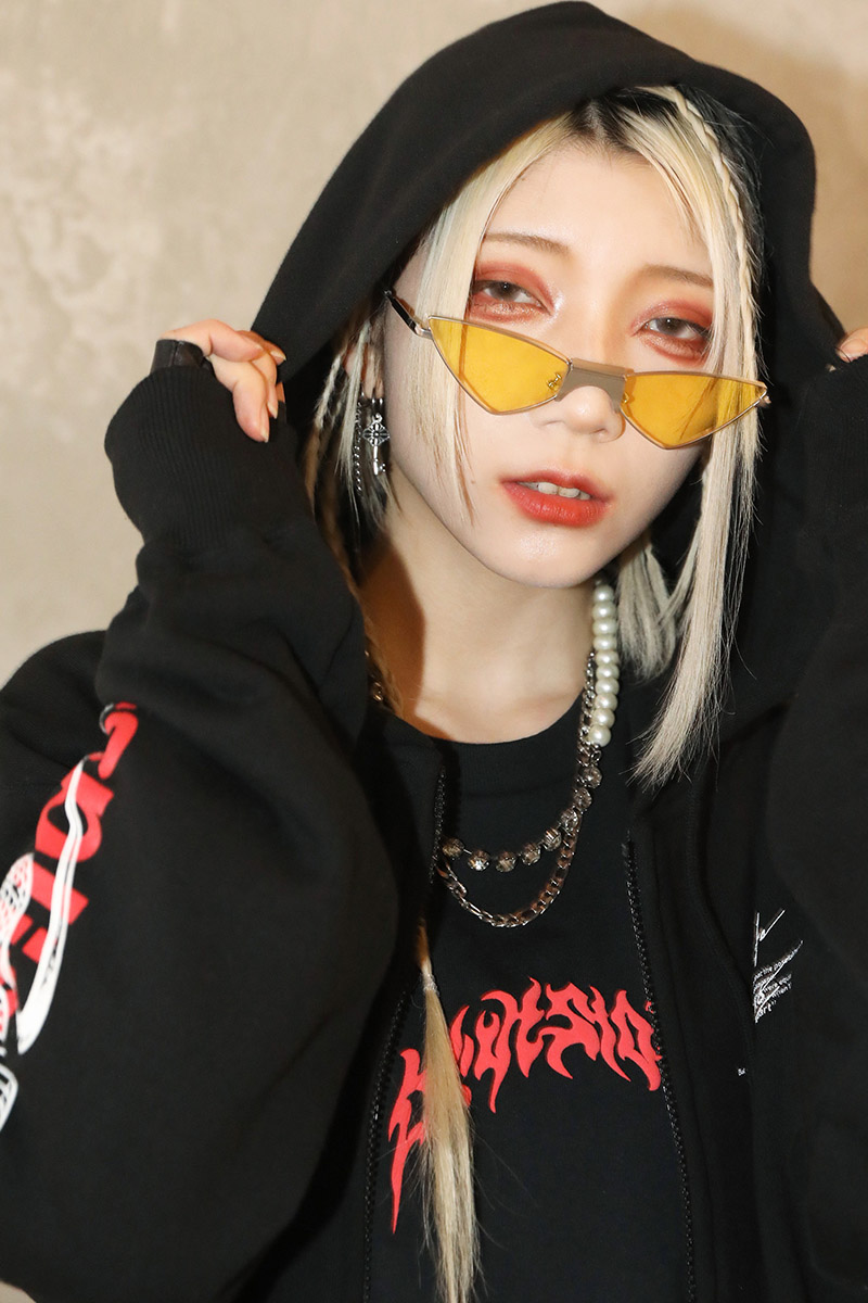 DI:VISION (ディヴィジョン) SHED ZIP HOODIE BLACK