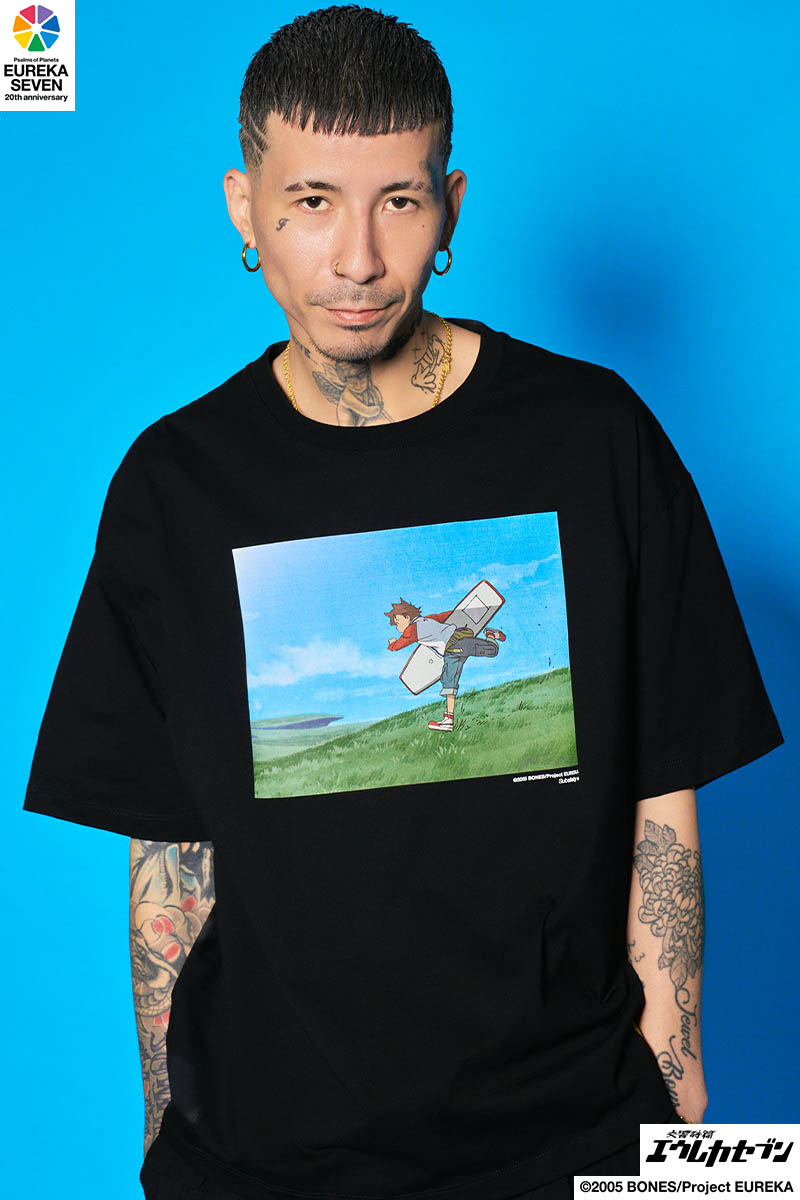 【予約商品】交響詩篇エウレカセブン×Subciety(サブサエティ) Blue monday tee - Black