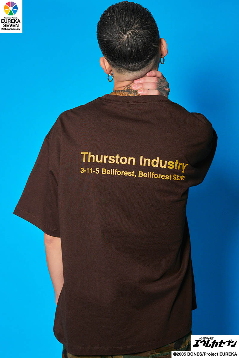 【予約商品】交響詩篇エウレカセブン×Subciety(サブサエティ) Thurston Industry tee - Brown