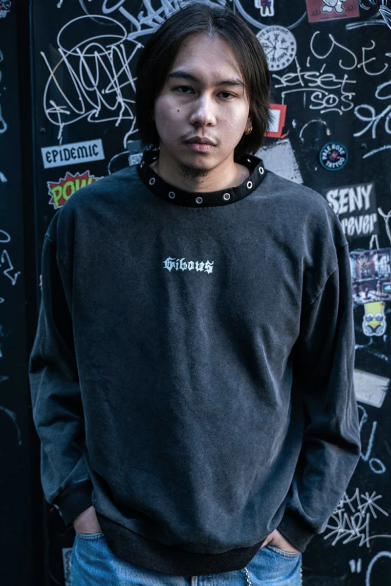 gibous(ギボス) powder eyelet logo trainer - Black