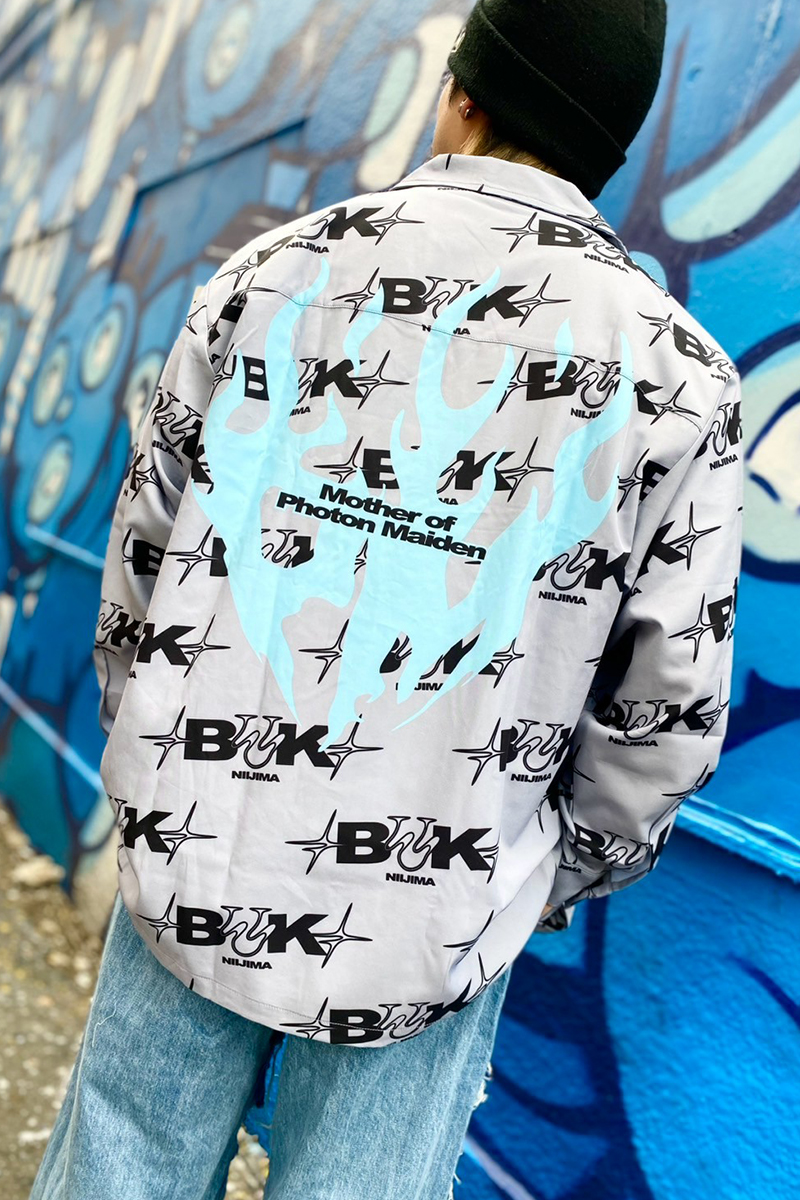 予約商品】新島衣舞紀×DI:VISION コラボ・シャツ / ロック 予約商品】新島衣舞紀×DI:VISION コラボ・シャツ / ロック