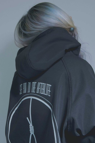 isxnot suicide anorak アノラックパーカー