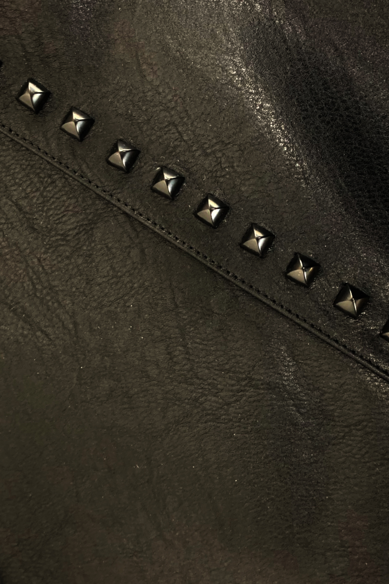 CIVARIZE【シヴァーライズ】 2WAYスタッズ変形バックパック