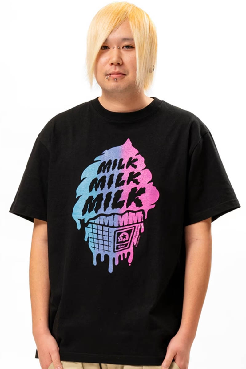 MAGICAL MOSH MISFITS(マジカル・モッシュ・ミスフィッツ) MILK MILK MILK TEE - Purple