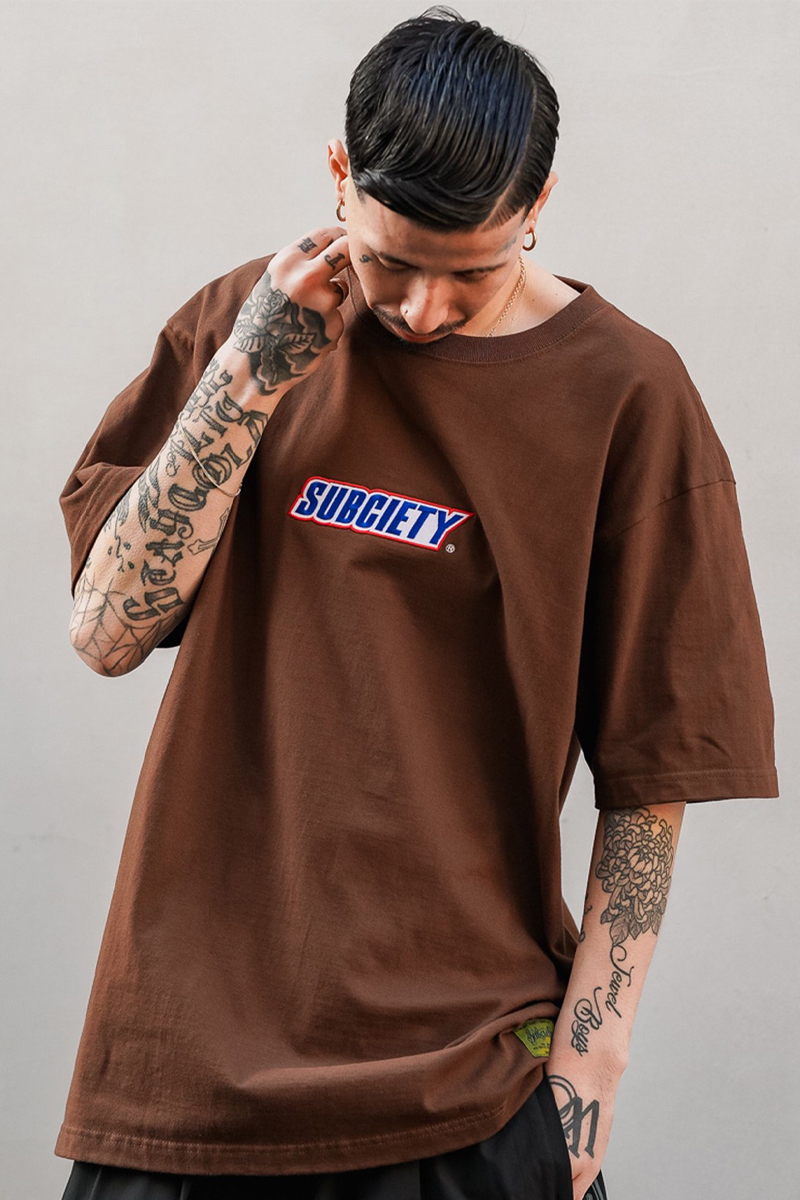 Subciety (サブサエティ) NOUGAT TEE BROWN