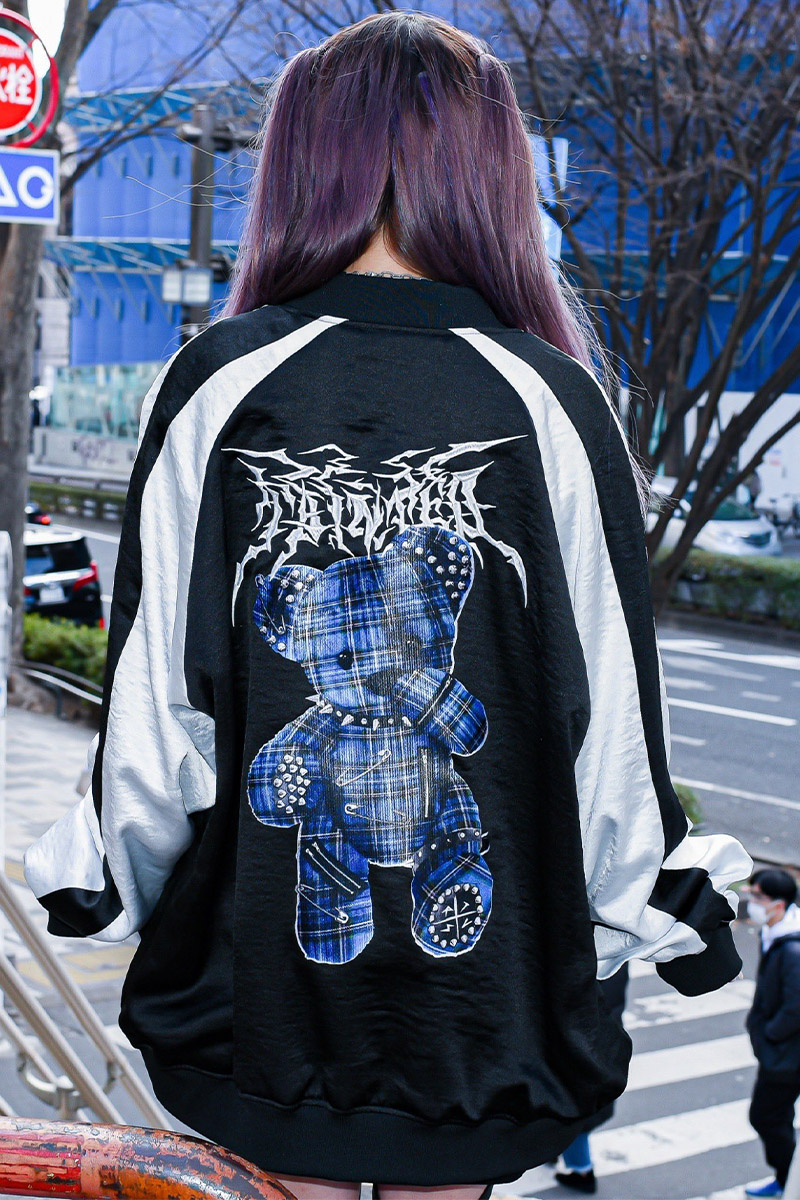 TRAVAS TOKYO【トラバストーキョー】 'REVENGE PUNKS'bear souvenir jacket/くまスカジャン BLUE