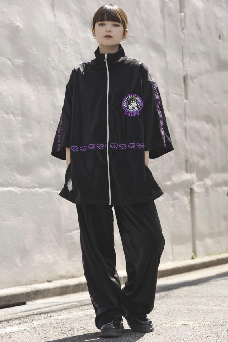 やね×GALFY×GEKIROCK CLOTHING やね卍SET UP “元カノに似てるっ