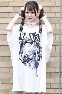 サイバークマビッグTシャツ　TRAVAS TOKYO