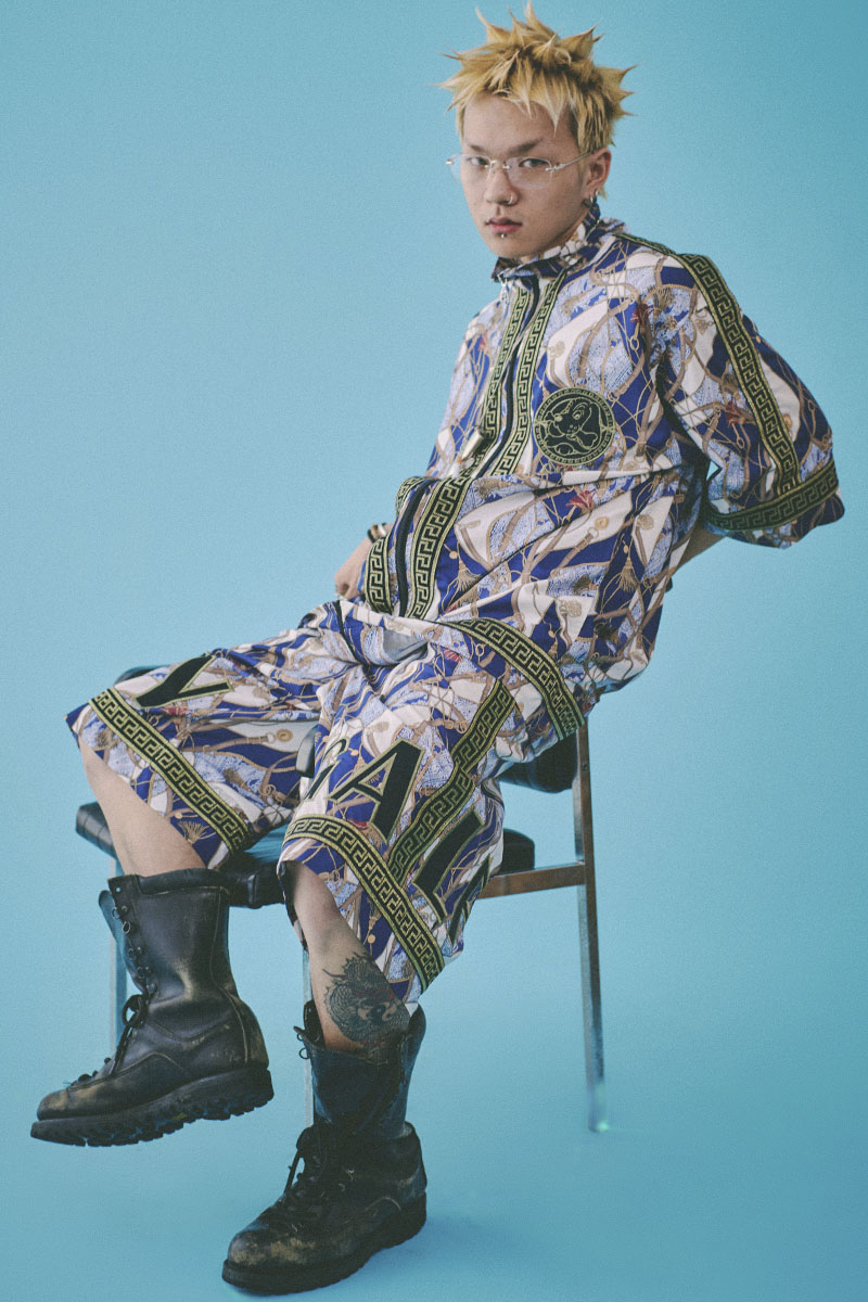 GALFY(ガルフィー) もっとゴージャスセットアップ BLUE