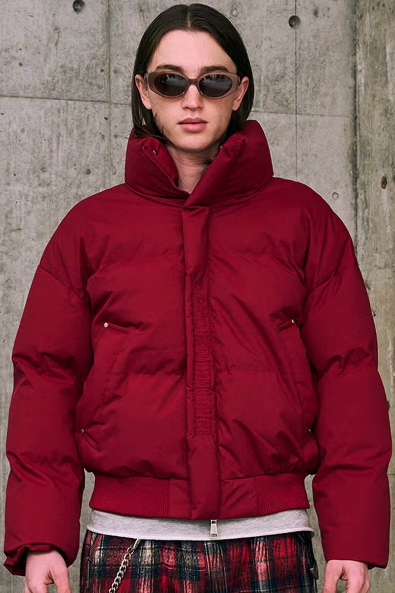 【予約商品】A Good Bad Influence(ア・グッド・バッド・インフルエンス) FRONT LOGO PUFF JACKET - Red