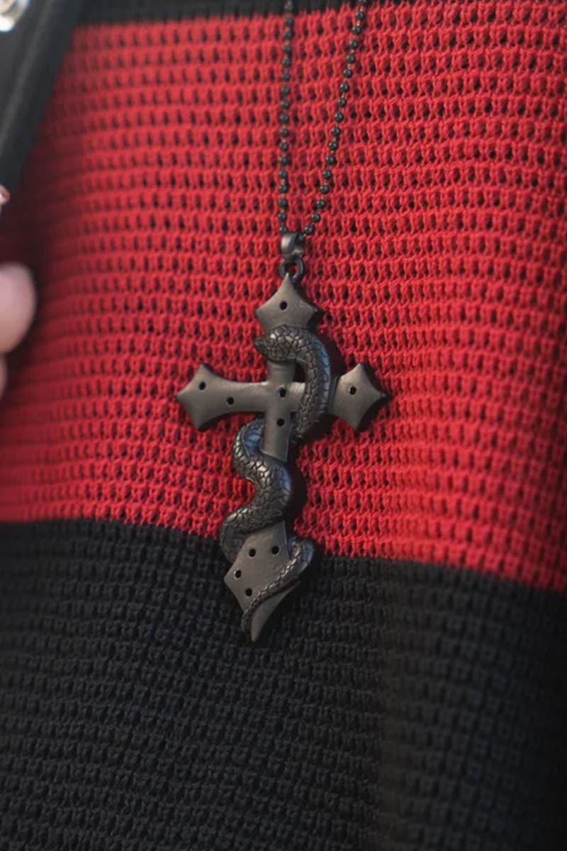 gibous (ギボス) snake cross pierce stock necklace - Black