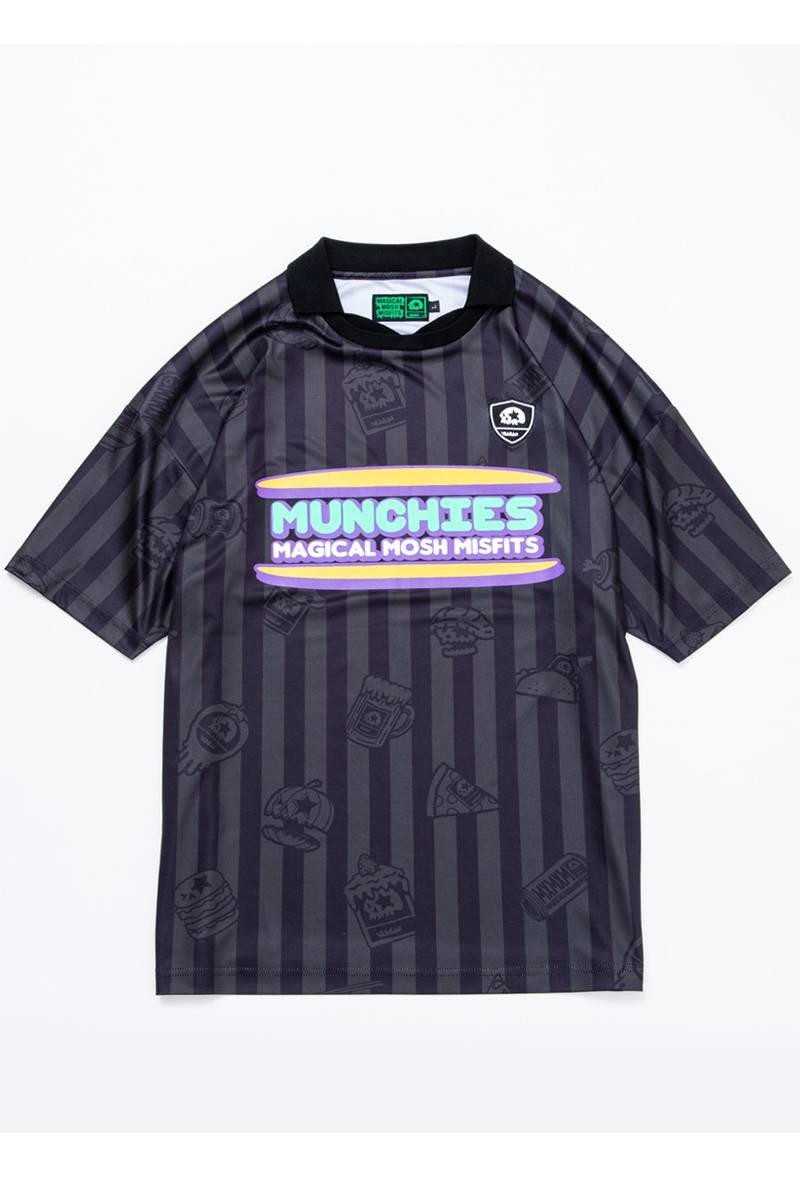 MAGICAL MOSH MISFITS (マジカルモッシュミスフィッツ) TEAM MUNCHIES SOCCER SHIRT - Black