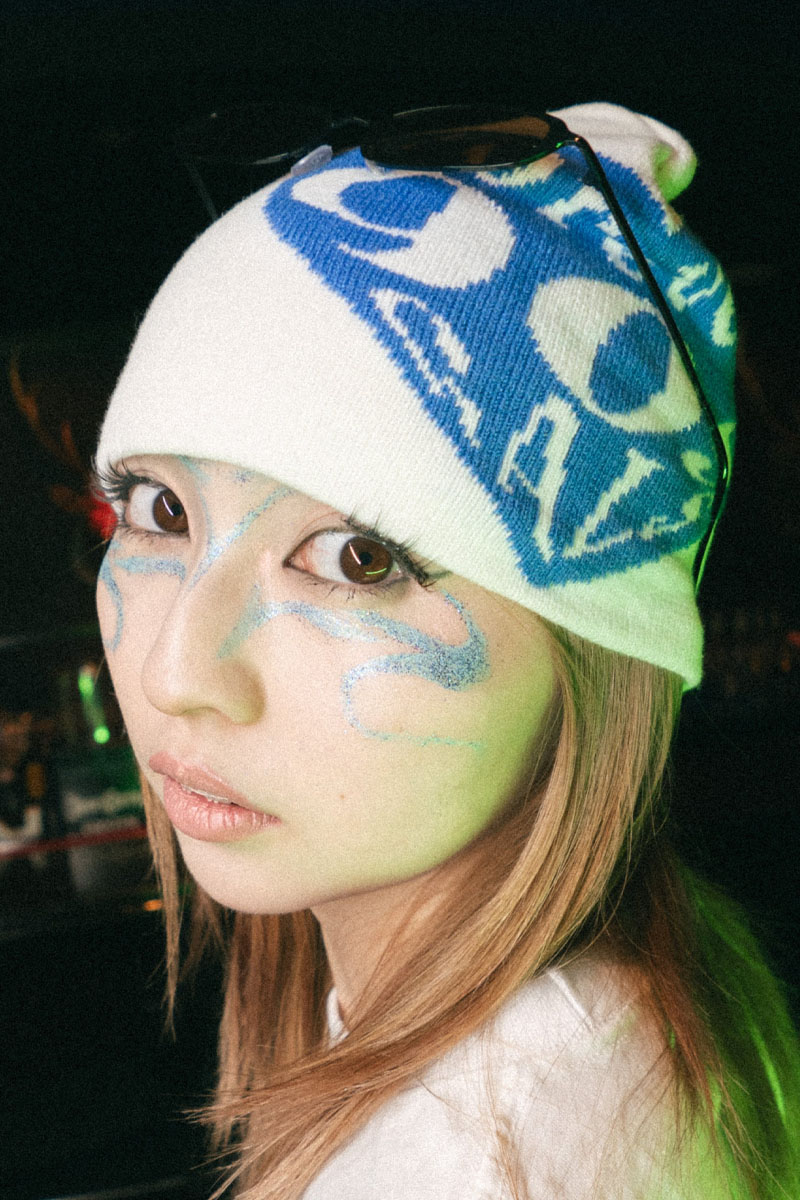 Forever 90s GALs(フォーエバーナインティーズギャルズ) Heart LOGO Beanie White