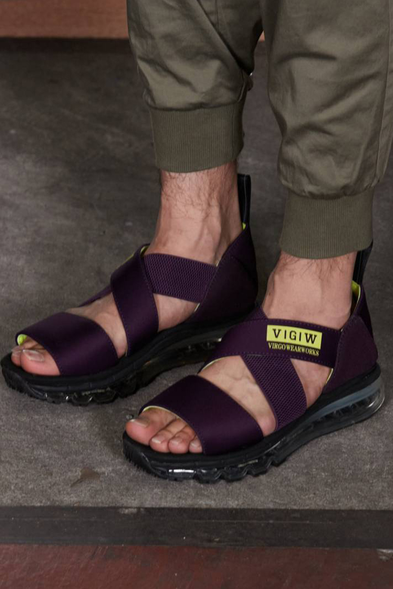 VIRGOwearworks (ヴァルゴウェアワークス) Cross V cushion Sandals パープル