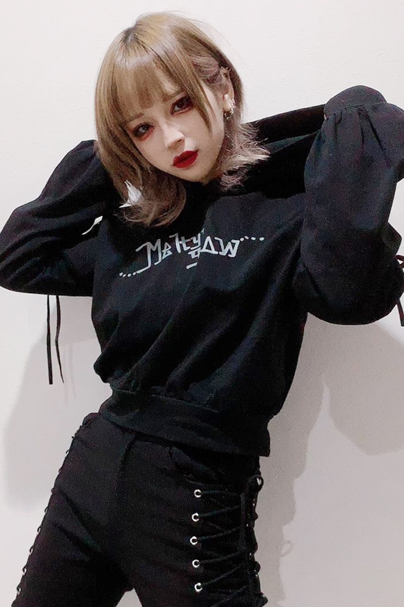 Meltyglow (メルティグロウ) 短丈くま耳付きHOODIE
