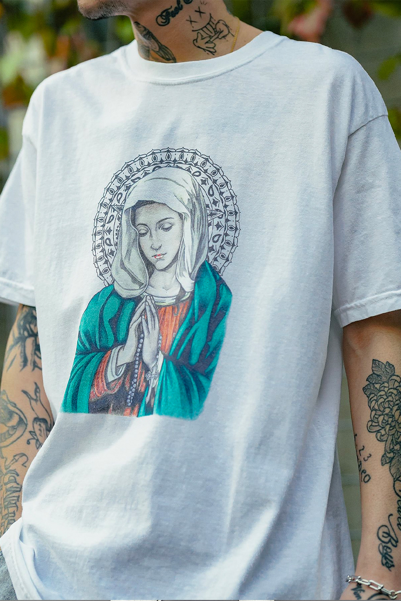 Subciety (サブサエティ) PRAYING MARIA TEE WHITE