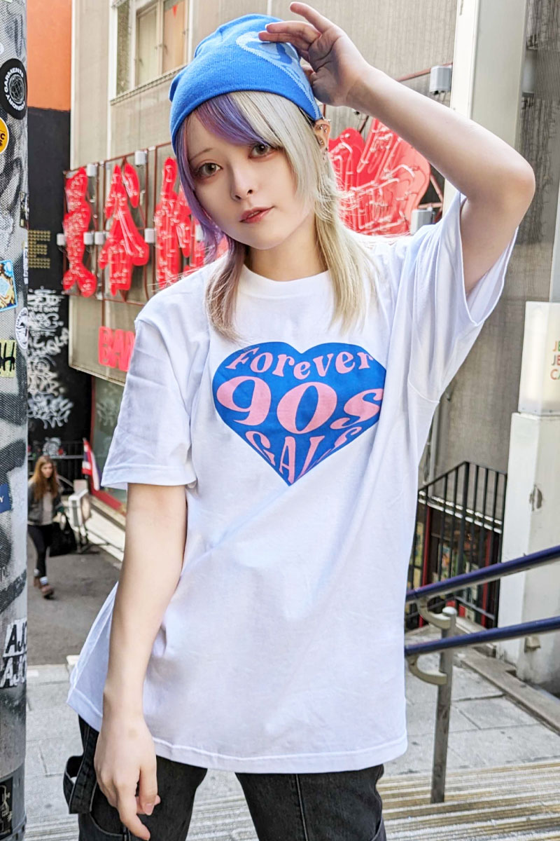 Forever 90s GALs(フォーエバーナインティーズギャルズ) Heart LOGO S/S Tee White