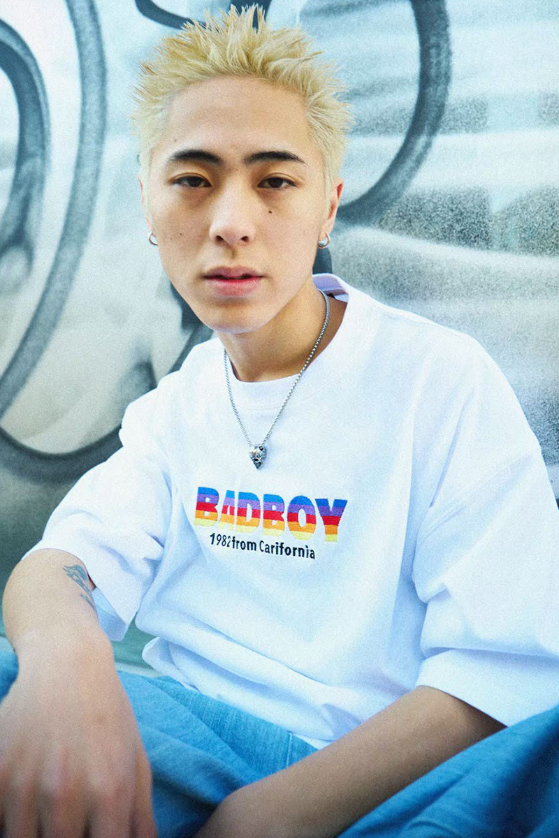 BAD BOY (バッドボーイ) RAINBOW EMBROIDERY TEE WHITE