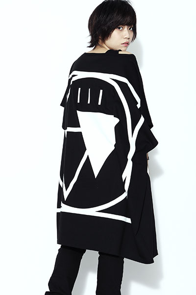 SILLENT FROM ME CRYPTIC -Square Sleeveless- BLACK/WHITE