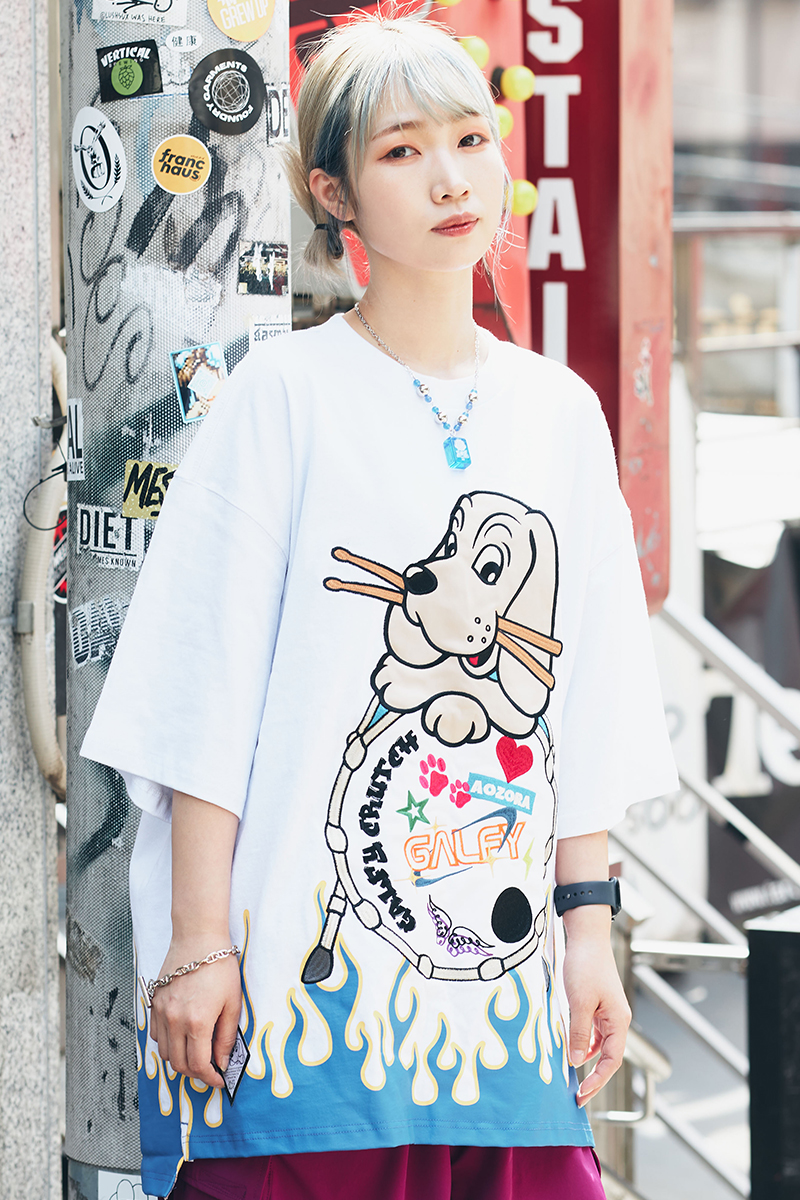 青空フミ×GALFY×ゲキクロ　コラボTシャツ　WHITE