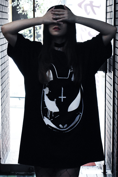 アマツカミ 狐繰 T-Shirt Black
