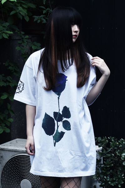 アマツカミ 棘薔薇 T-Shirt White
