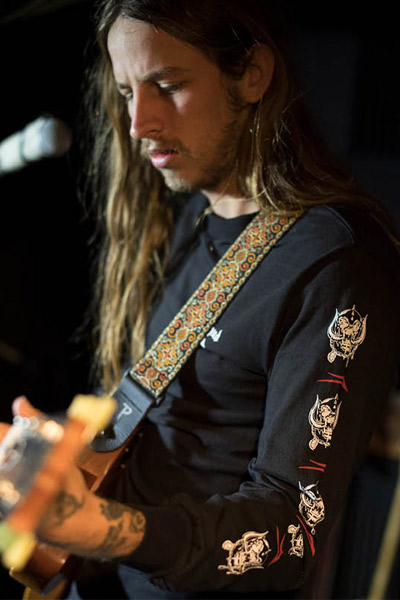 MOTORHEAD×LAKAI War Pig Long Sleeve Tee Black