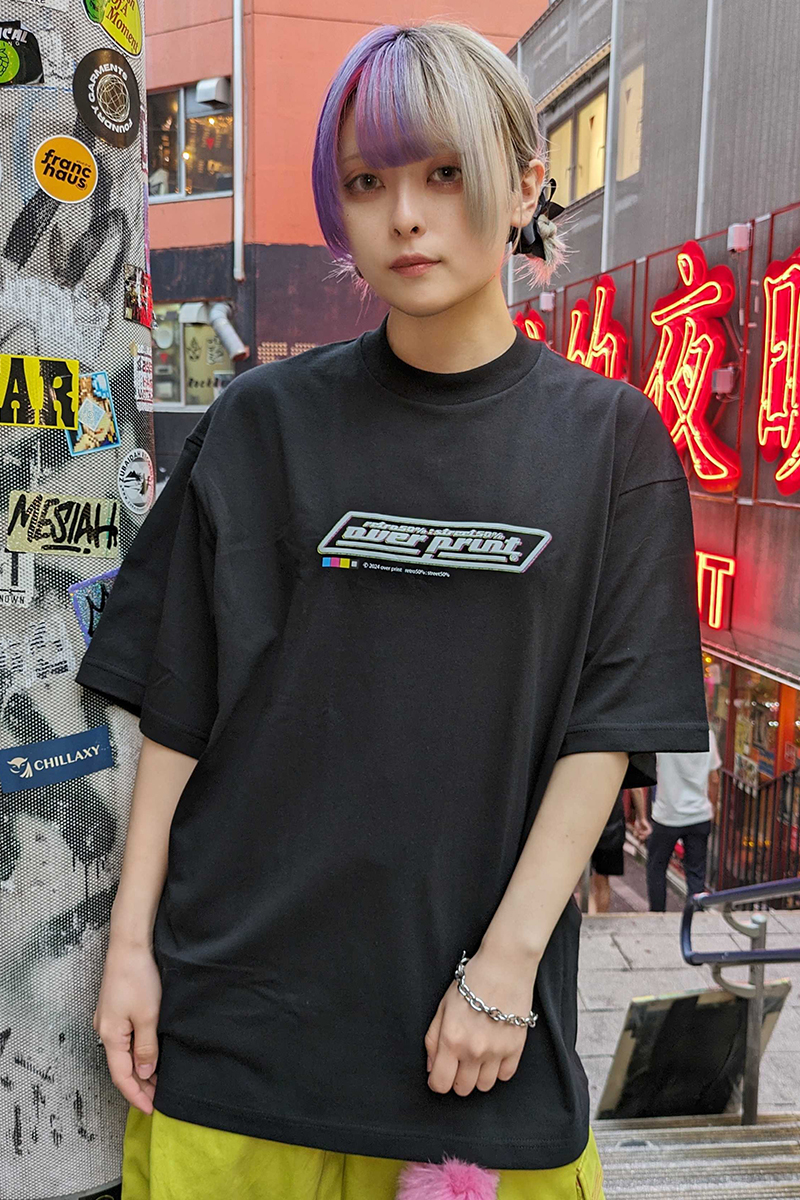 over print (オーバープリント) digi logo Tee