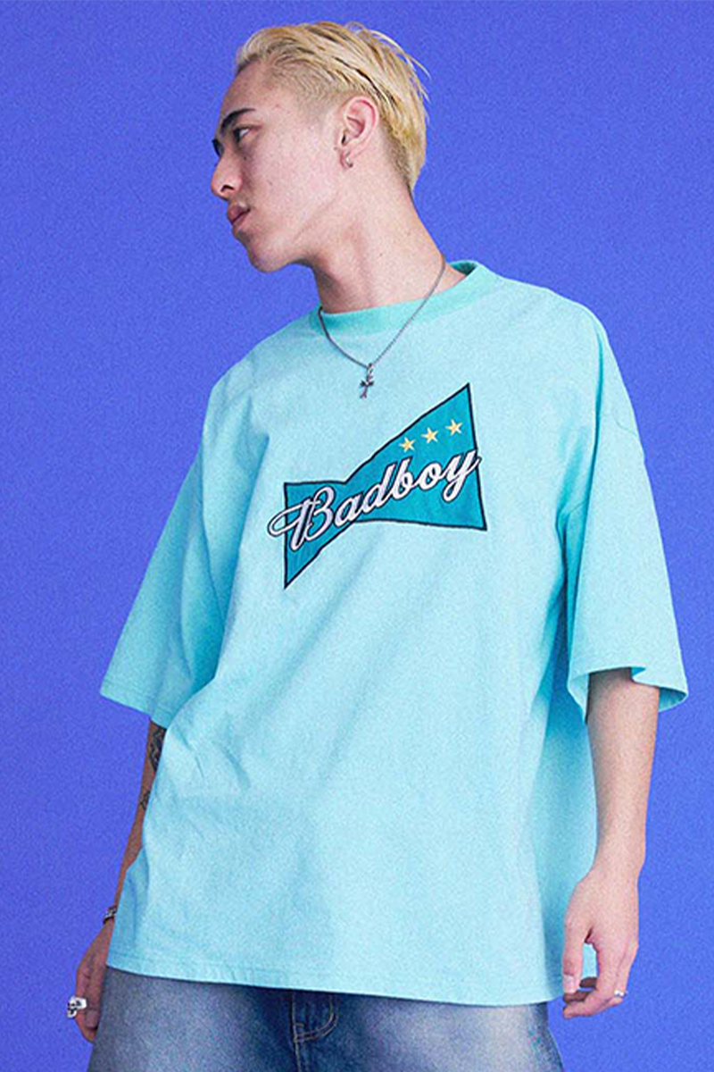 BAD BOY (バッドボーイ) PARODY LOGO WAPPEN TEE BLUE