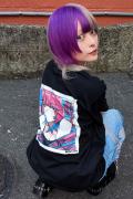 SCENE TOKYO (シーントウキョウ) pink girl tee - Black