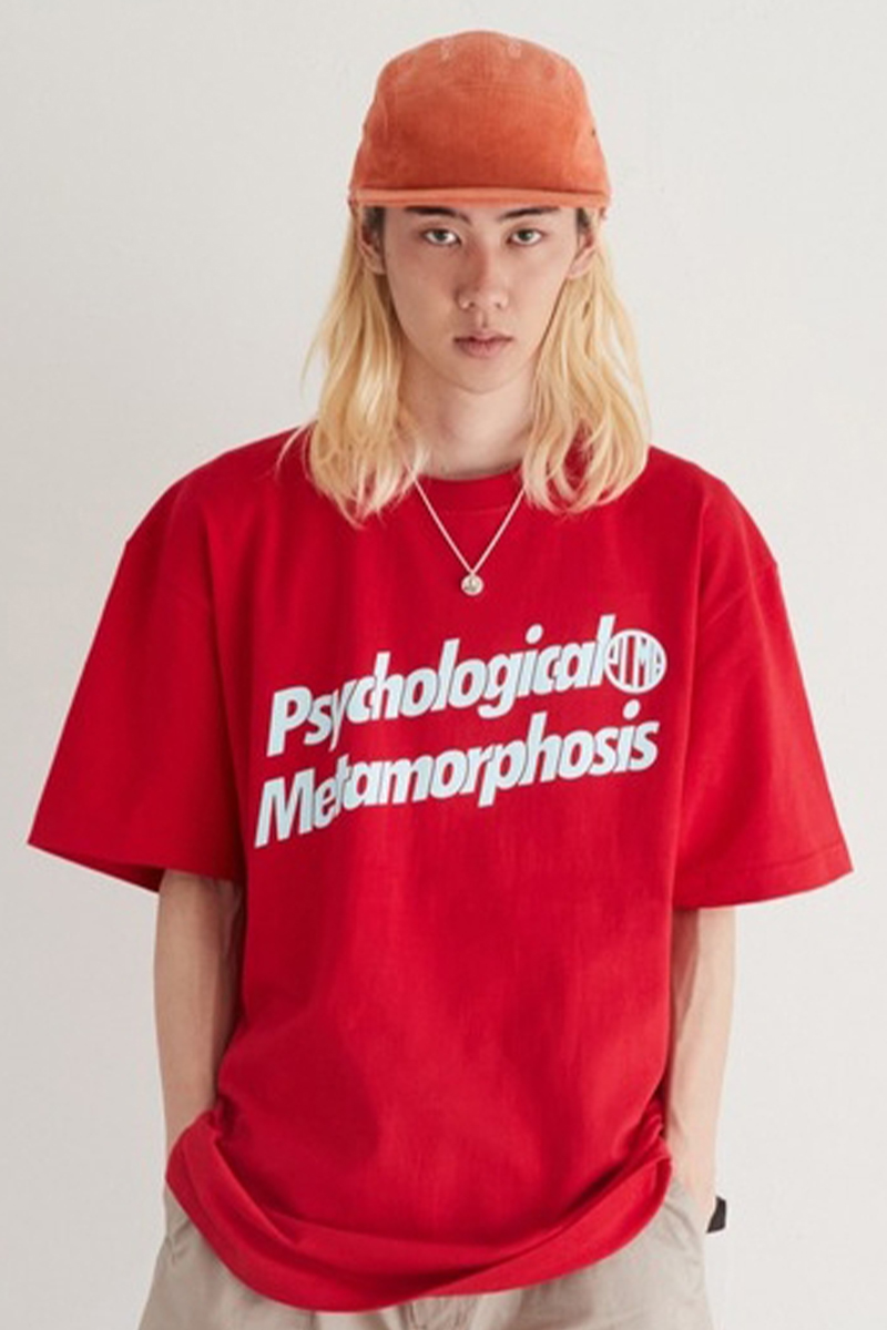 PSYCHOLOGICAL METAMORPHOSIS DIAGONAL TEE RED