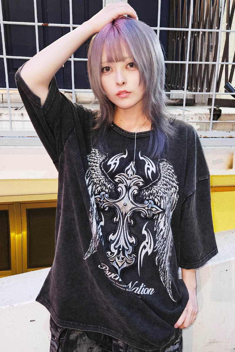 PSYCHO NATION(サイコ・ネーション) ウィング・クロスTEE - Pigment Black