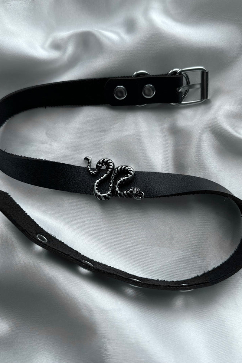 gibous (ギボス) GIBOUS SNAKE BONE CHOKER