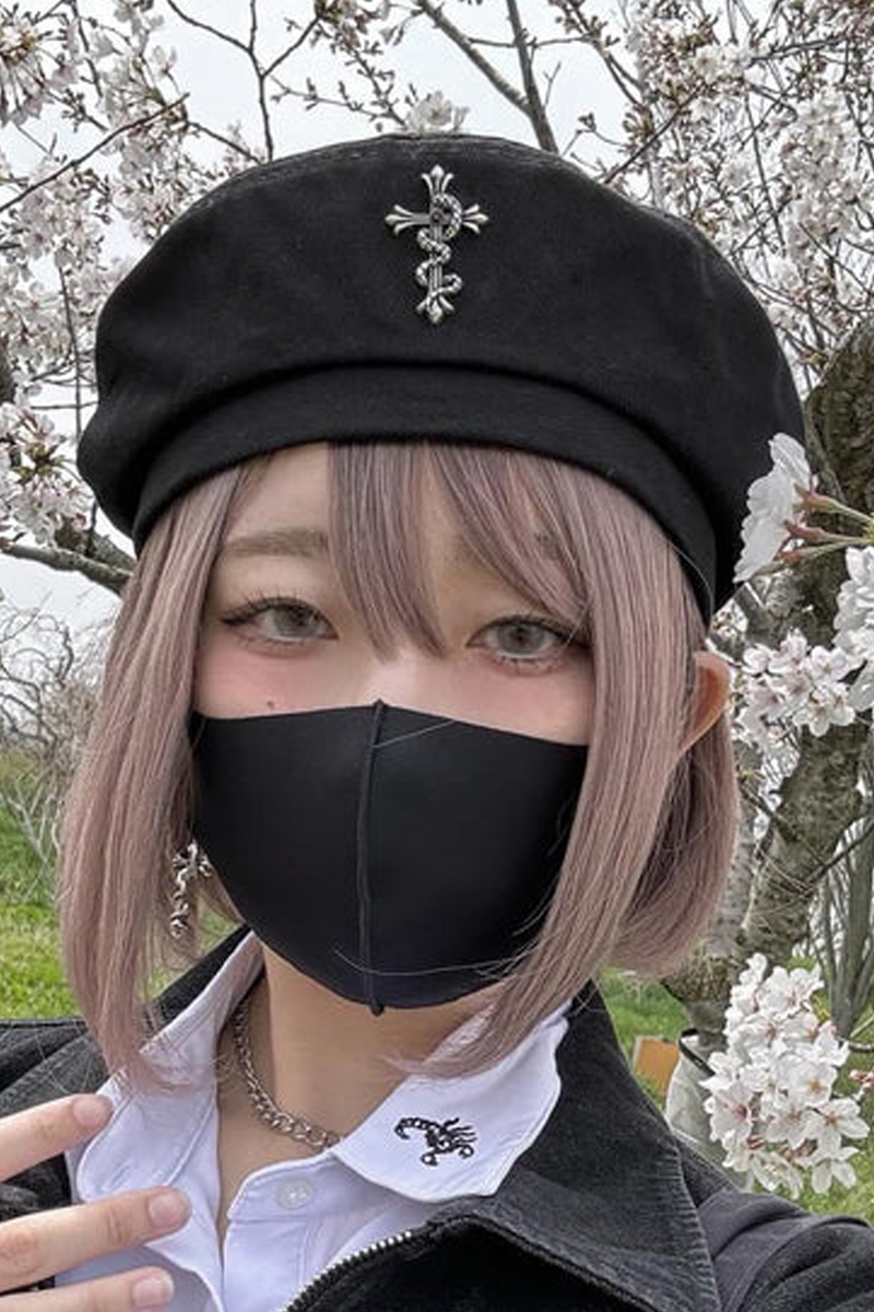 gibous (ギボス) GIBOUS SNAKE CROSS BERET