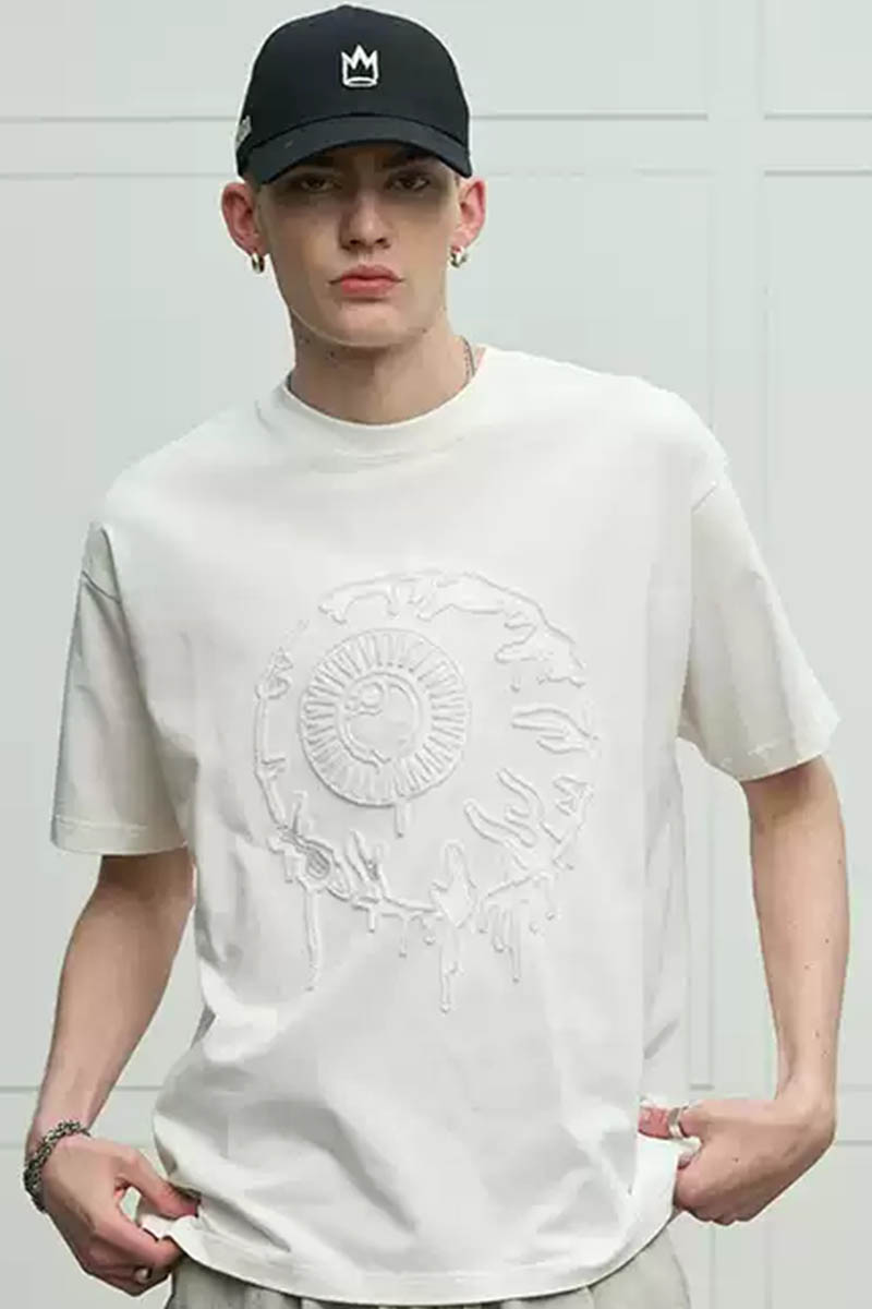 MISHKA (ミシカ) Raised Emb Crew Tee - White