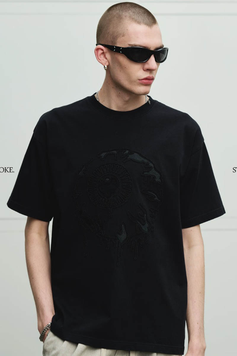MISHKA (ミシカ) Raised Emb Crew Tee - Black