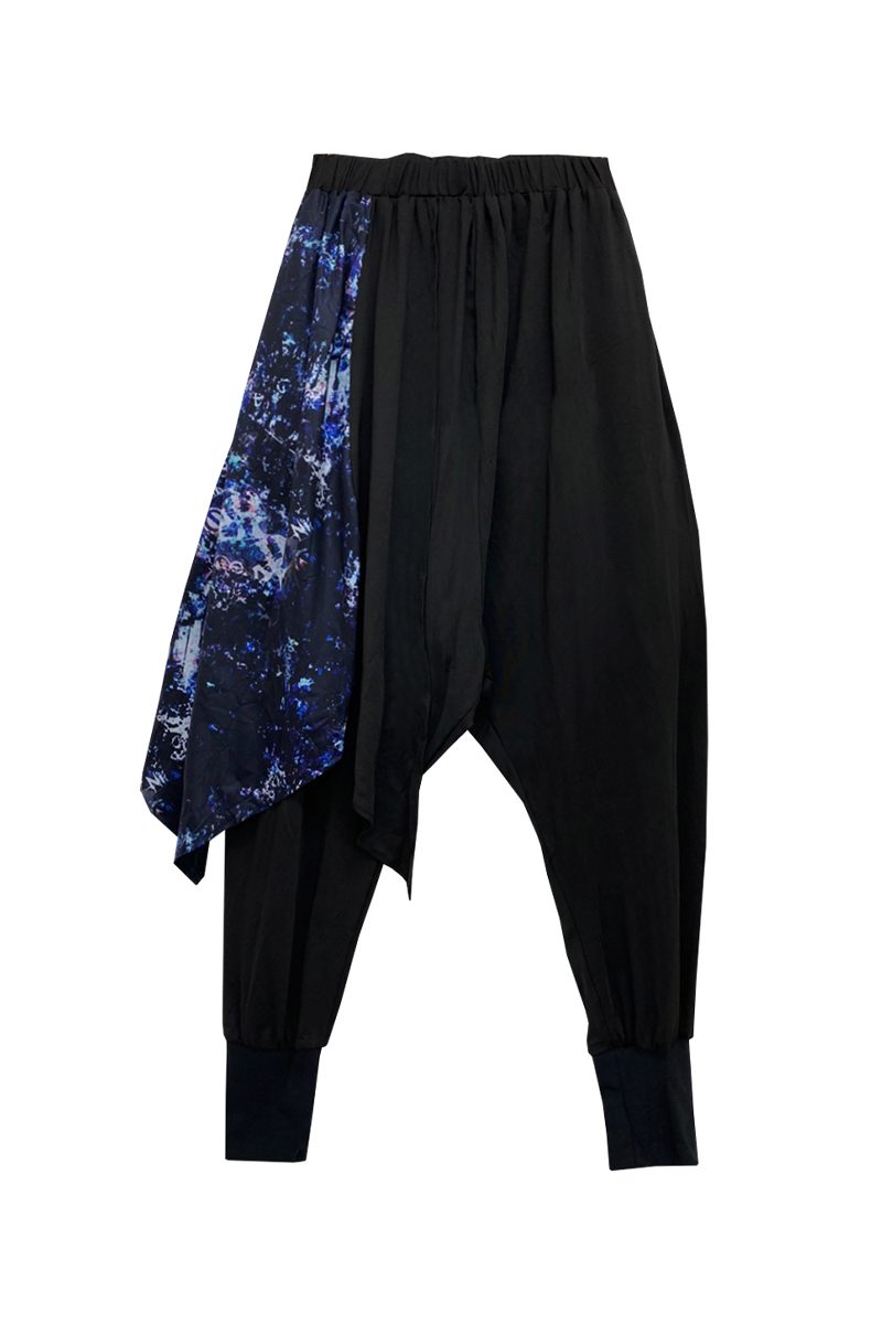 NieR (ニーア) フラップ付きSARROUEL PANTS / ロック NieR (ニーア) フラップ付きSARROUEL PANTS / ロック