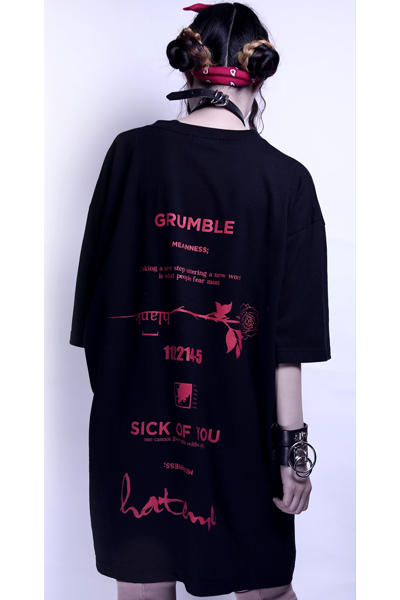 KAVANE Clothing "chapter"OVERSIZE CUTSEW(RED)